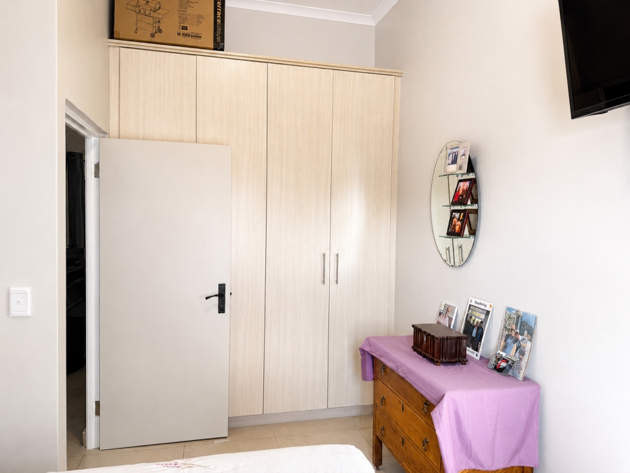 To Let 3 Bedroom Property for Rent in Burgundy Estate Western Cape